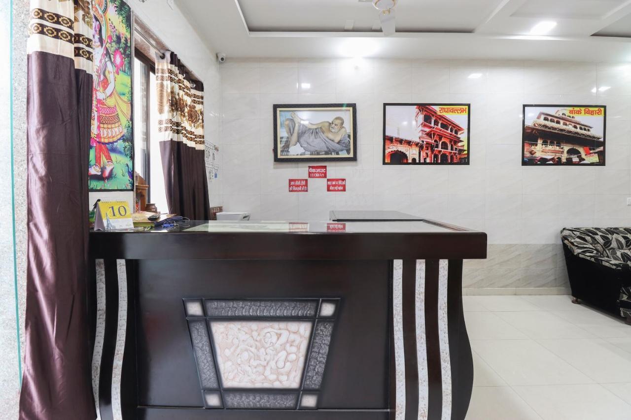 Oyo 69378 Trilok Dham Vrindavan Ngoại thất bức ảnh